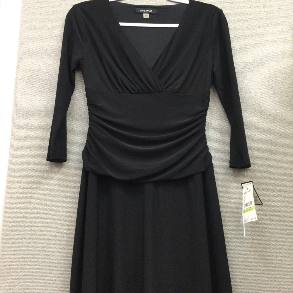 Nine West Black Ruched V-Neck Sheath Dress